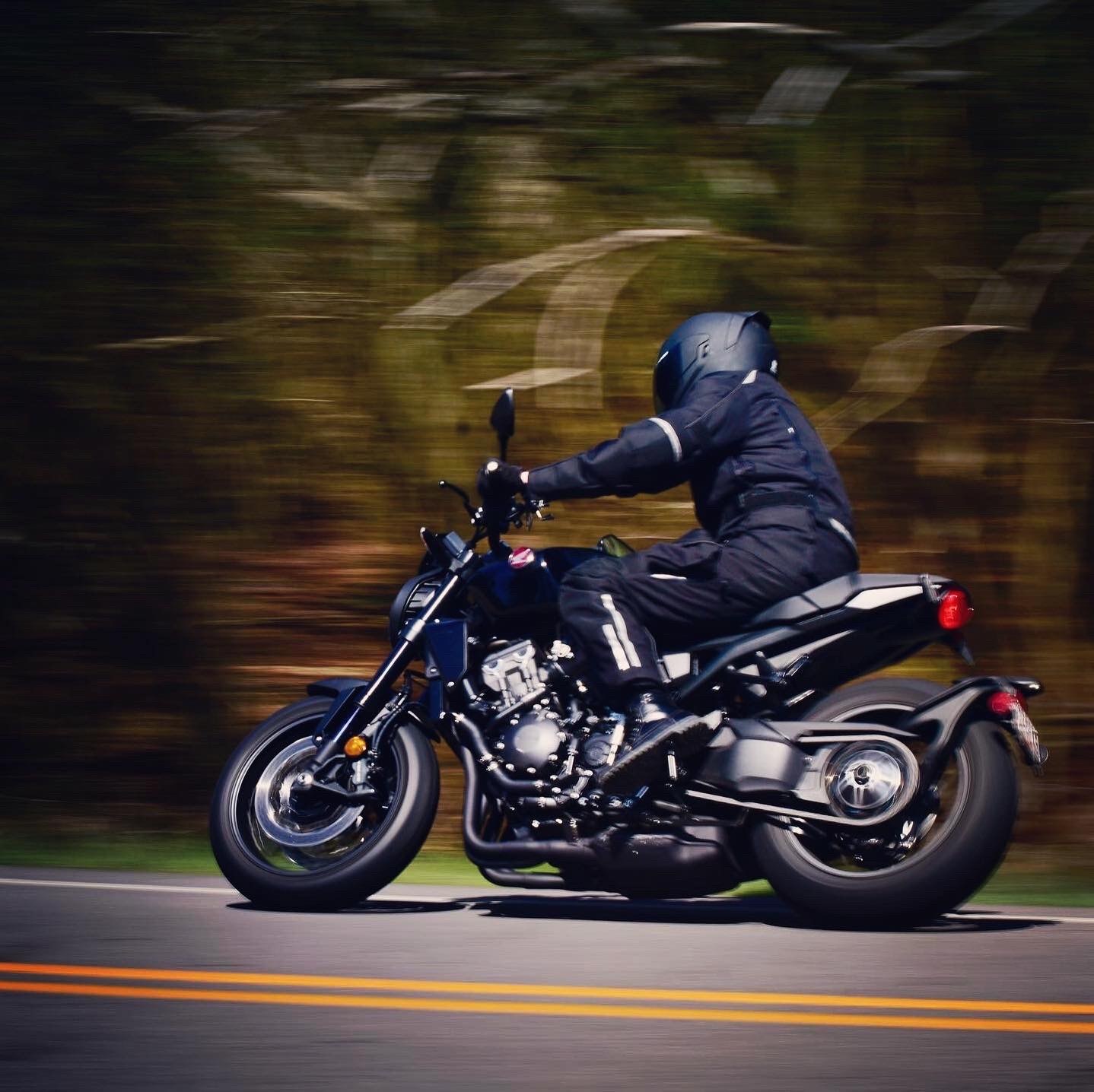 Honda CB1000 R Turn